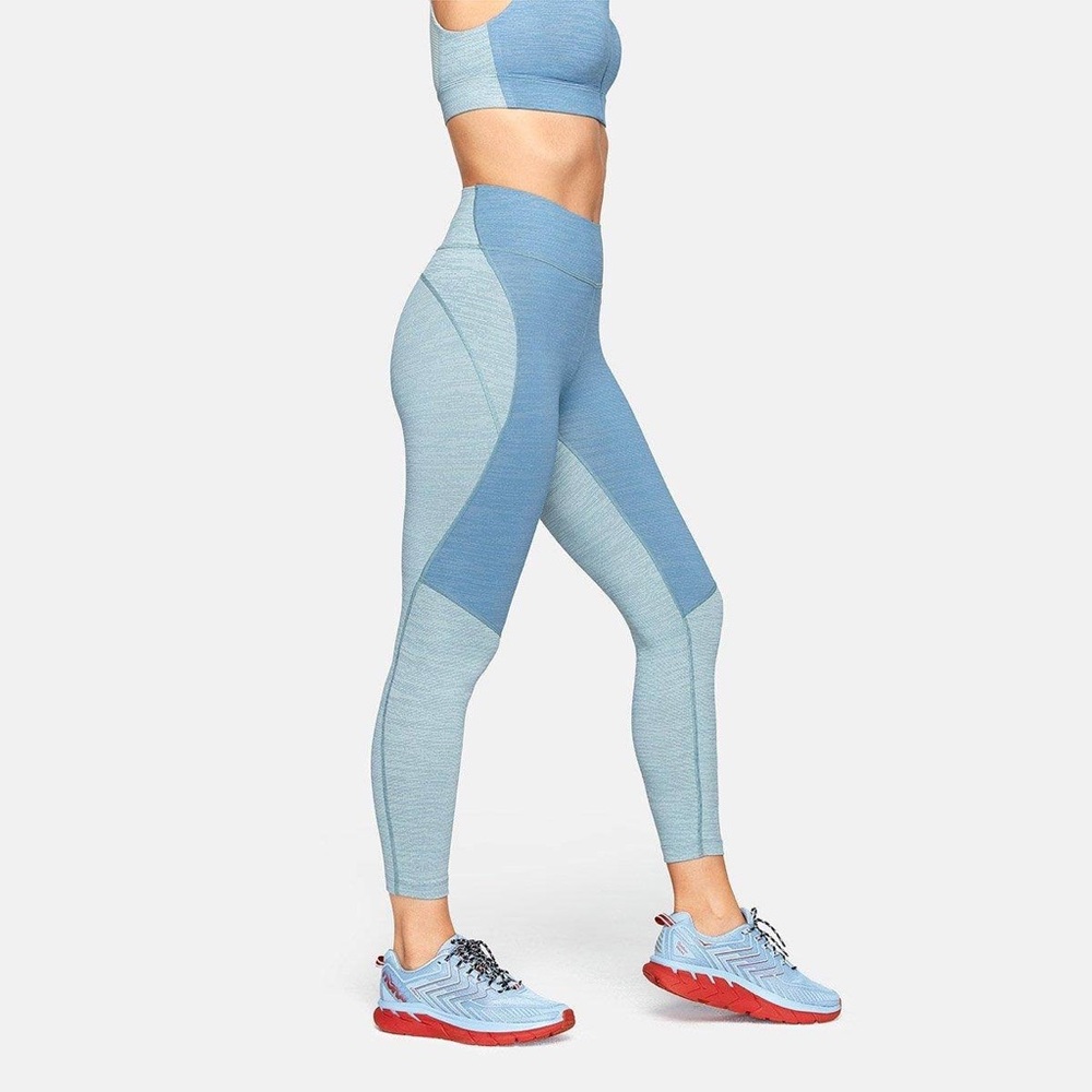 Outdoor Voices Techswet blue colorblock spacedye leggings